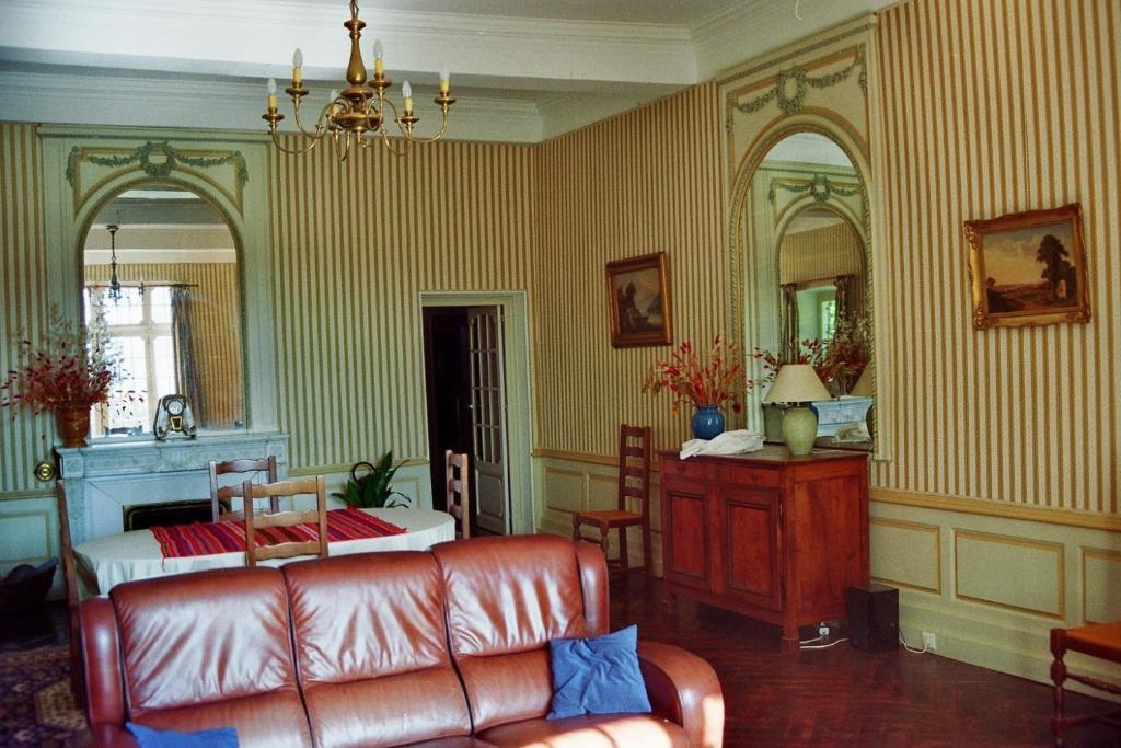 Hotel Du Chateau De Cabrieres サン・ジャン・デュ・ガル エクステリア 写真